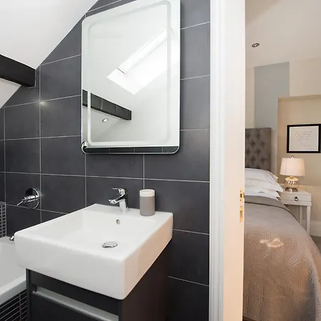 Serviced - St George's Five *