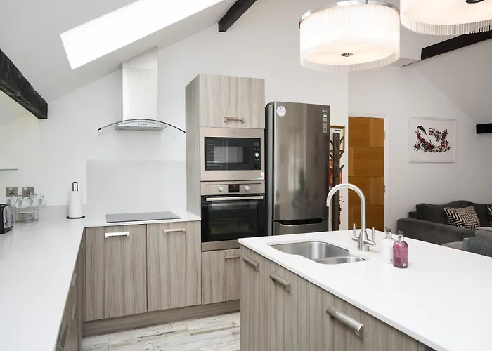 Serviced - St George's Five Apartman