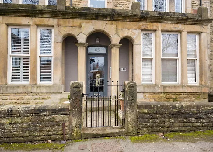 Serviced - St George's Five