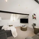 Serviced - St George's Five Apartament Harrogate
