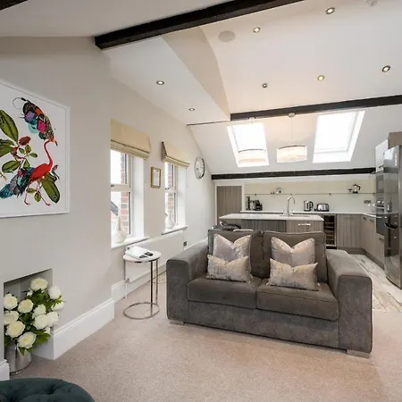 Apartment Serviced - St George's Five