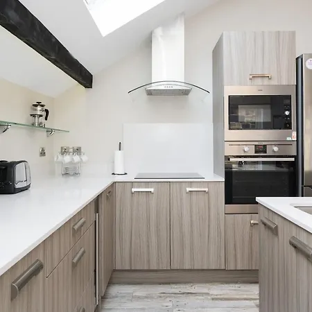 Apartment Serviced - St George's Five *