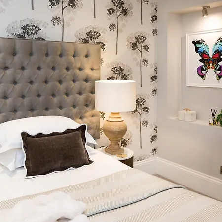 Serviced - St George's Five * Harrogate